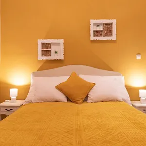 Cork Apartman